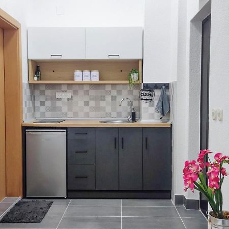 Care'S Studio Ohrid Kültér fotó